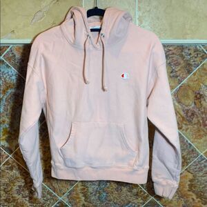 Champion UO Exclusive Classic C Patch Reverse Weave Hoodie Sweatshirt Medium